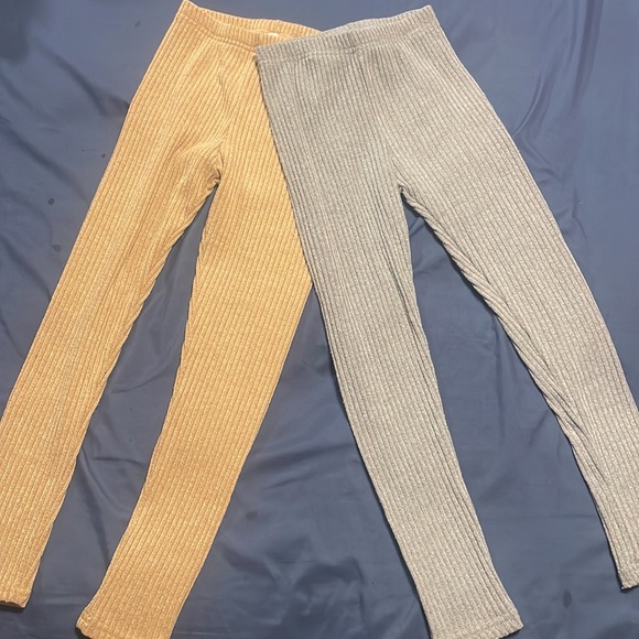 Girls sets size 6 bundle $10 - Picture 8 of 8